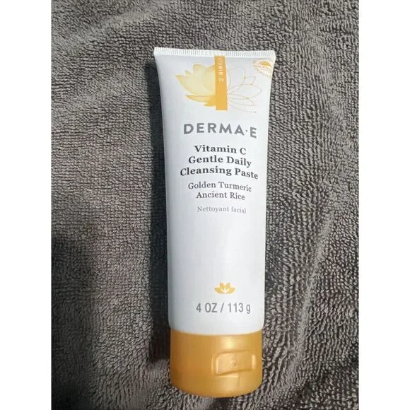 DERMA-E VIT C/GOLDEN TUMERIC & ANCIENT RICE 4oz Gentle Cleansing Paste ~ NEW - Picture 1 of 3